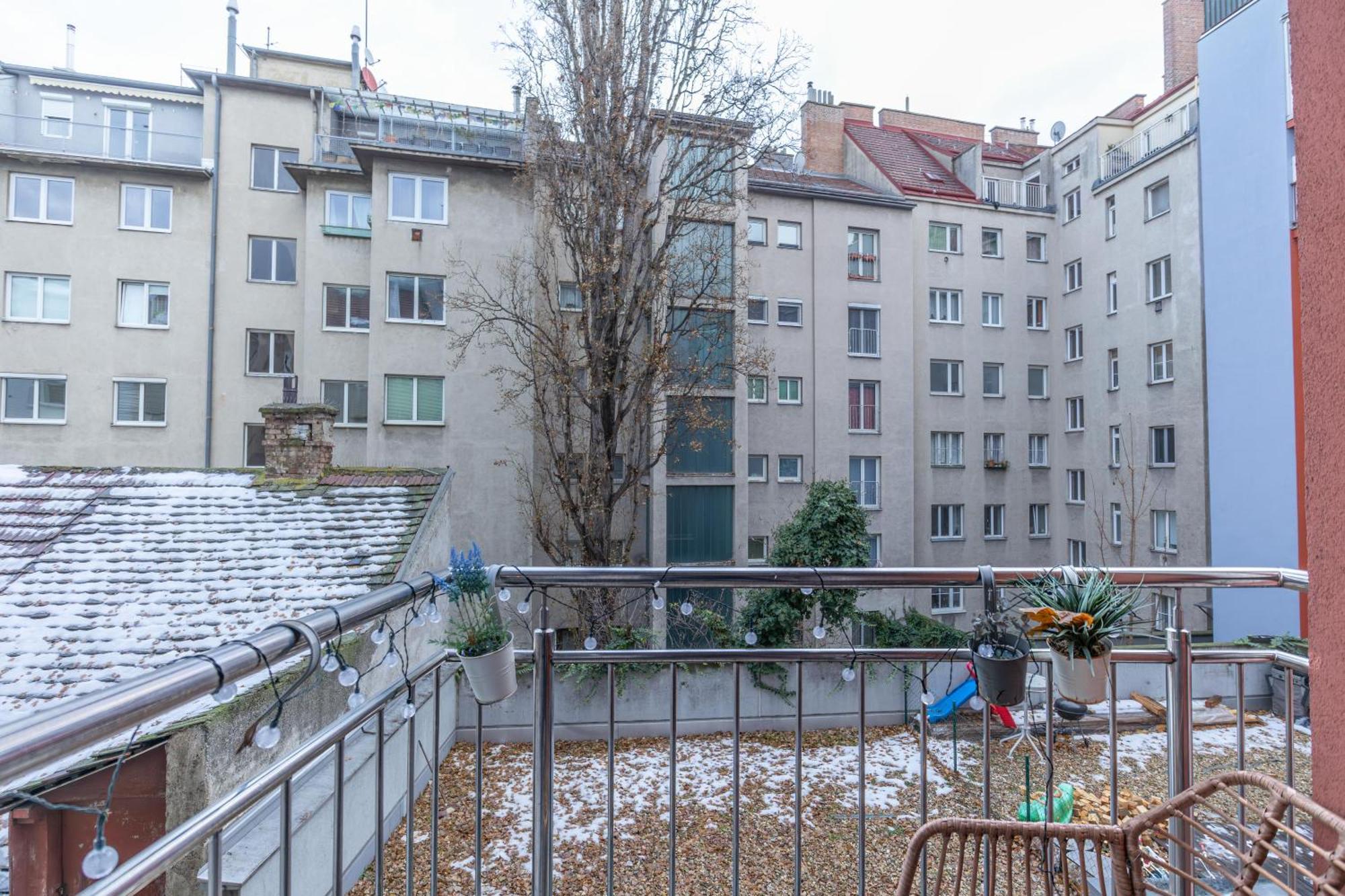 Superb Fully Equipped Apartment, 9 Min To City Center Via Metro Viena Exterior foto